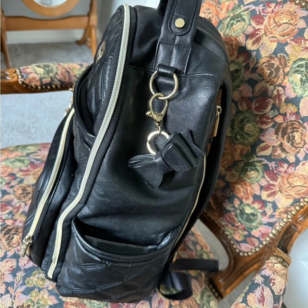 Itzy Ritzy Black and Gold Quilted Diaper Backpack - Picture 6 of 16
